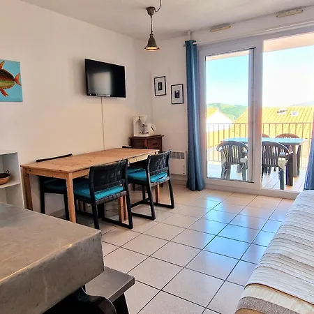 Apartment Banyuls-sur-mer, F2, Terrasse, 4 Pers, Acces Wifi Commun, Parking Dans La - Fr-1-309-174